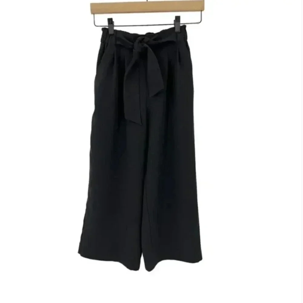 Lululemon Noir Crop Tie Waist Pant in Black Size 6